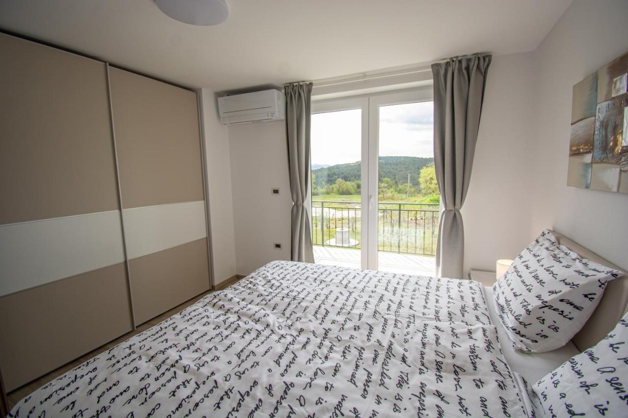 Holiday House Oljka Kobdilj Экстерьер фото