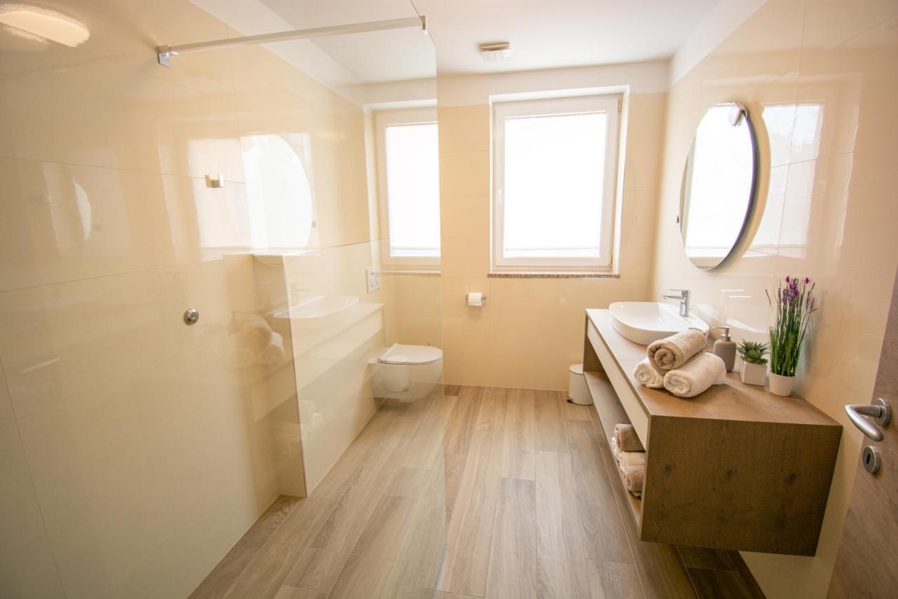 Holiday House Oljka Kobdilj Экстерьер фото